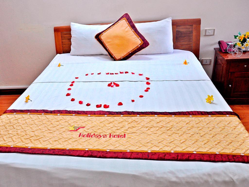 Grand Holiday Hotel 2 Hanoï Extérieur photo