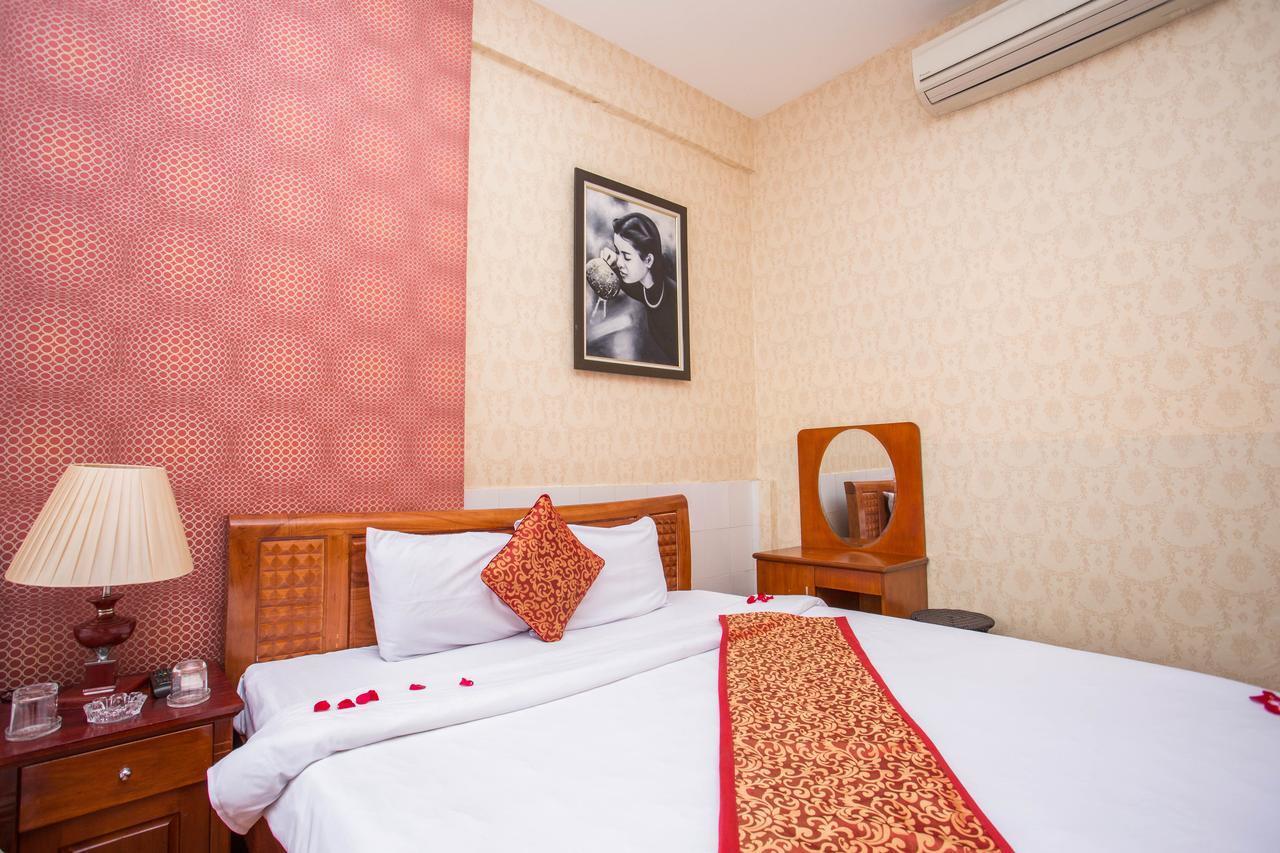 Grand Holiday Hotel 2 Hanoï Extérieur photo