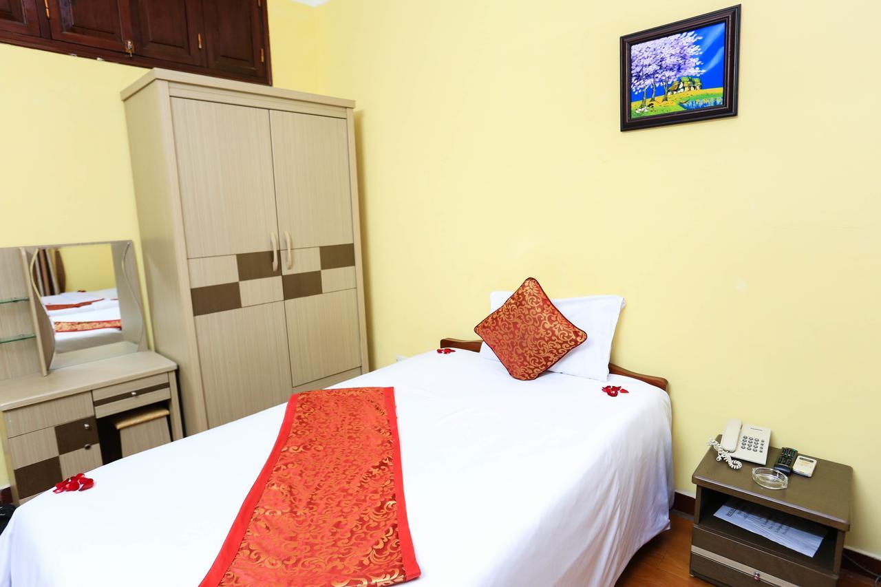 Grand Holiday Hotel 2 Hanoï Extérieur photo